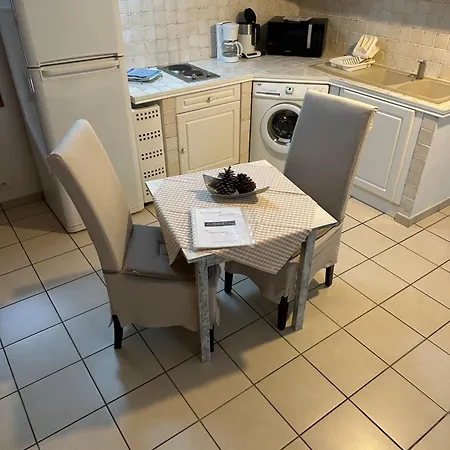 Le Petit Nid D'amour Meuble Tourisme 3 Etoiles Poggio Apartment *