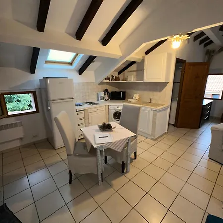Le Petit Nid D'amour Meuble Tourisme 3 Etoiles Poggio Apartment