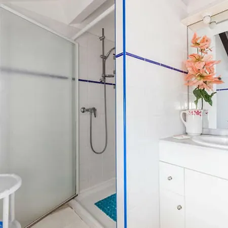 Le Petit Nid D'amour Meuble Tourisme 3 Etoiles Poggio Apartment *